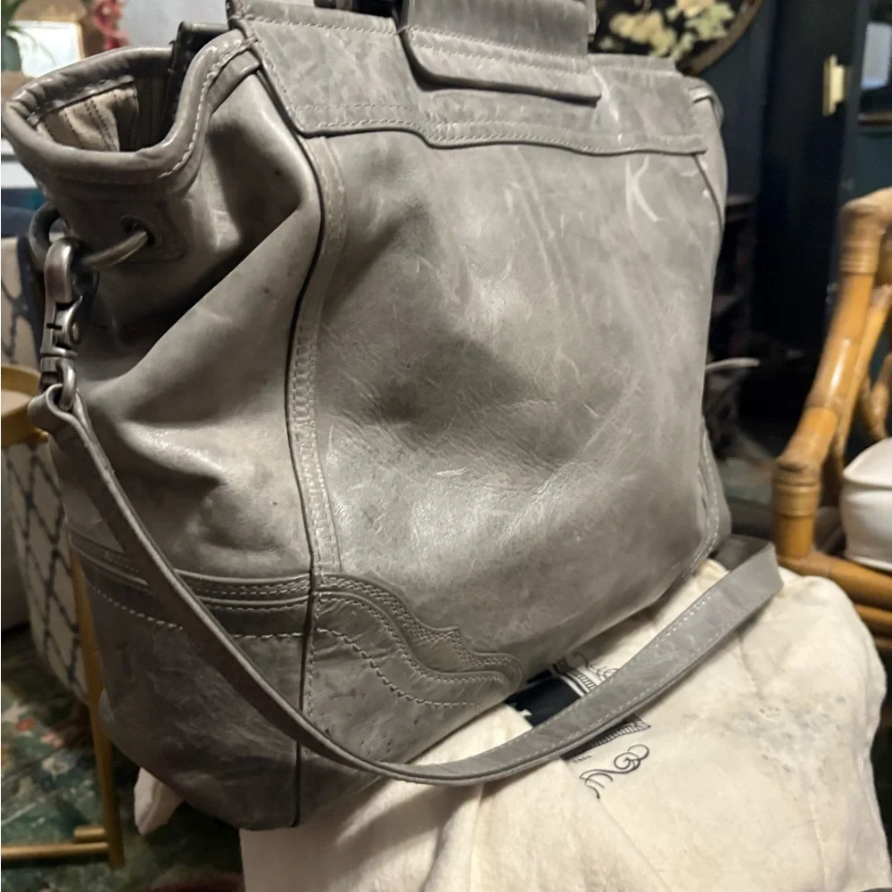 Frye Riviana Large Gray Leather Tote Bag‎